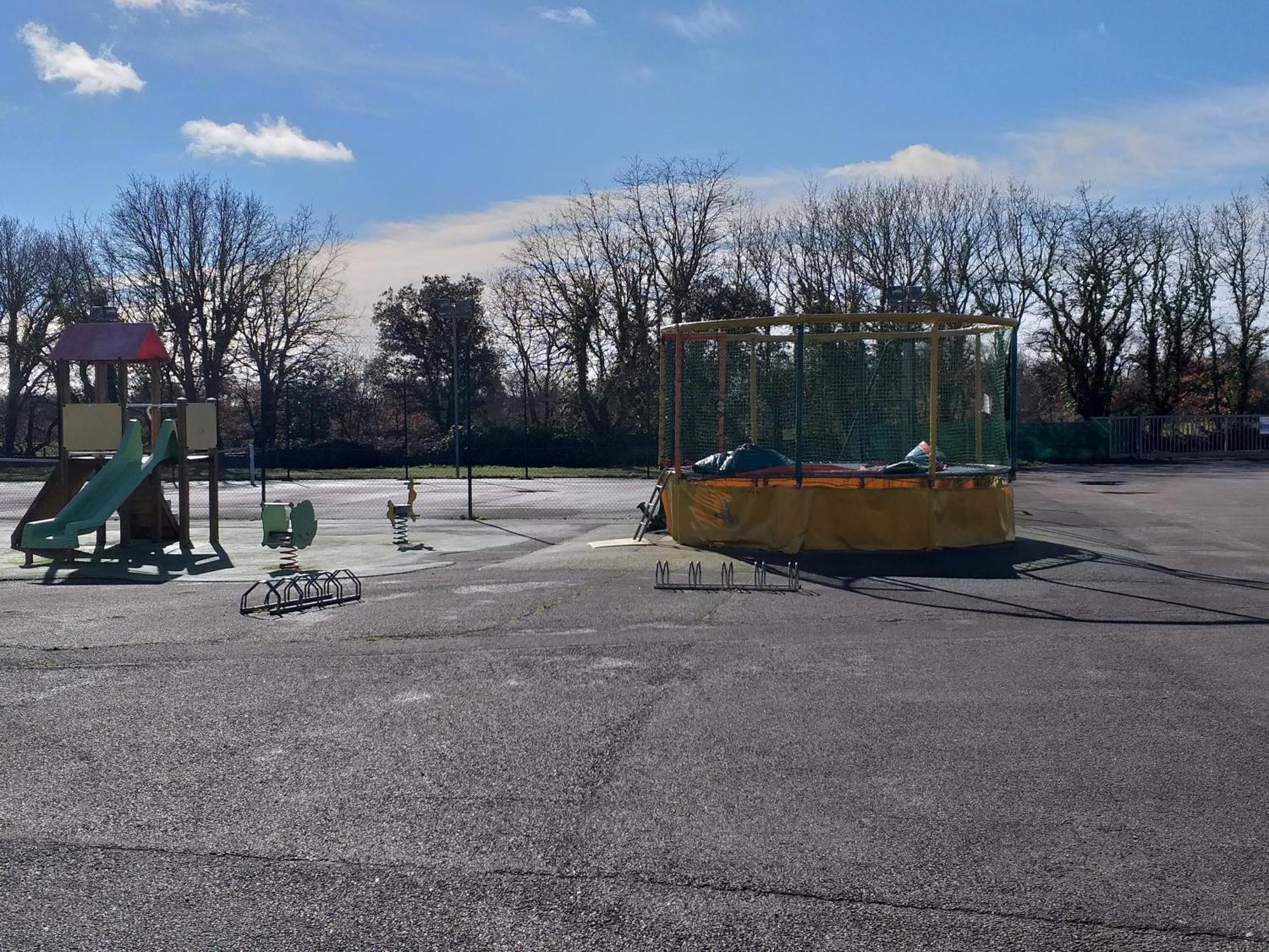 Mobil & 6 Pers Parc De Loisirs Apartment Talmont-Saint-Hilaire